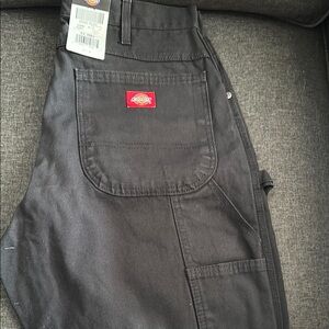 🆕 Dickies Black Sanded Duck Carpenter pants.
Waist 32 
Length 32